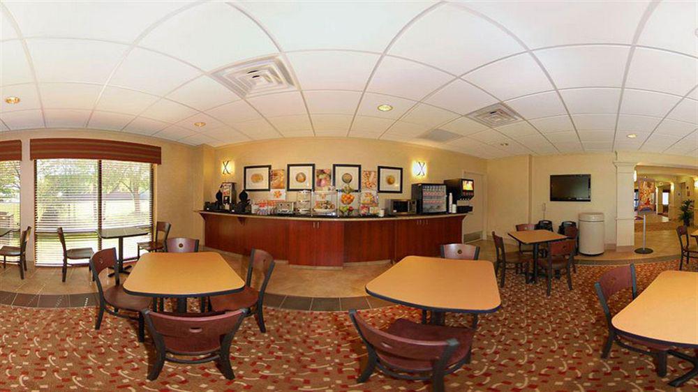Sleep Inn & Suites Airport Милуоки Екстериор снимка